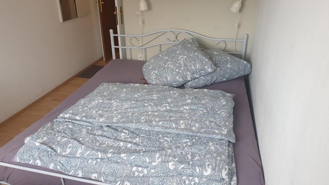 Rooming24, Kleine Pension Любек Экстерьер фото
